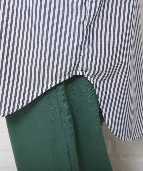 Cutie Blonde(キューティーブロンド)の「◆カラーストライプBIGシャツ(シャツ/ブラウス・レディース・グリーン系その他4/ブラック系2/ネイビー系7/ブルー系2・00)」の12枚目の写真