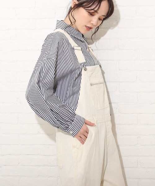 Cutie Blonde(キューティーブロンド)の「◆カラーストライプBIGシャツ(シャツ/ブラウス・レディース・グリーン系その他4/ブラック系2/ネイビー系7/ブルー系2・00)」の15枚目の写真