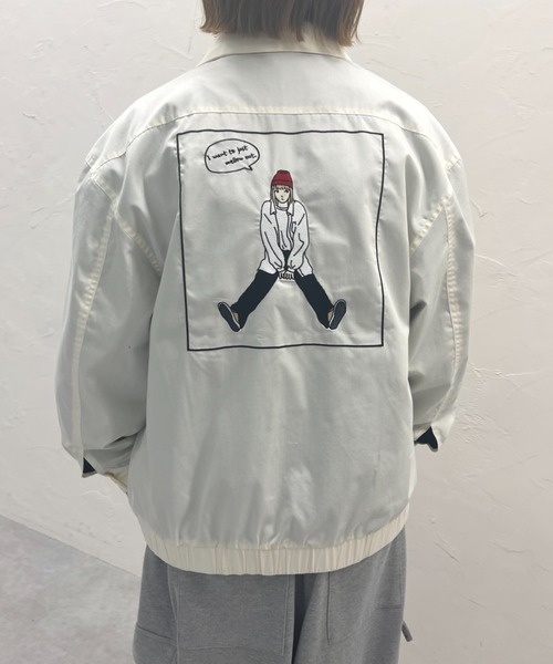 CPCM(シーピーシーエム)の「ツイルバック刺繍ジップジャケット(ブルゾン・メンズ・アイボリー/グリーン/グレー・MEDIUM/LARGE)」の2枚目の写真