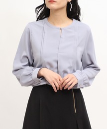 金具使いスキッパーブラウス