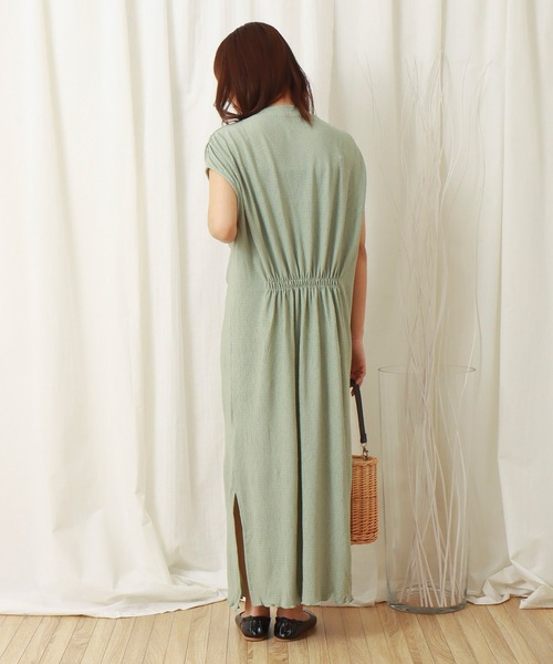 libelle more（リベル モア）の「楊柳プリーツスムース　プチハイネックワンピース（ワンピース・レディース・ブラック/ブラウン/ライトカーキ/グレイッシュベージュ・M/L）」の15枚目の写真