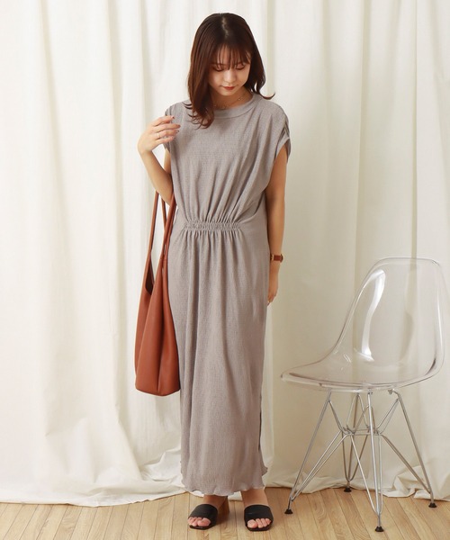 libelle more（リベル モア）の「楊柳プリーツスムース　プチハイネックワンピース（ワンピース・レディース・ブラック/ブラウン/ライトカーキ/グレイッシュベージュ・M/L）」の22枚目の写真