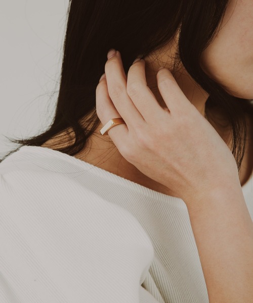 COLOR TOKYO ACCESSORIES（カラートウキョウアクセサリー）の「スクエアリング（リング・レディース・シルバー/ゴールド・FREE）」の6枚目の写真