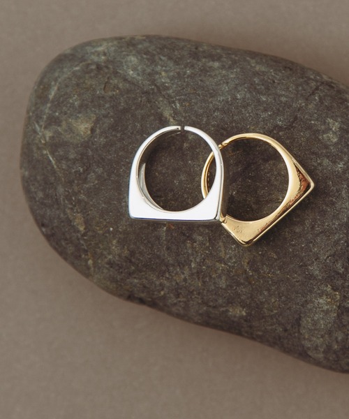 COLOR TOKYO ACCESSORIES（カラートウキョウアクセサリー）の「スクエアリング（リング・レディース・シルバー/ゴールド・FREE）」の7枚目の写真