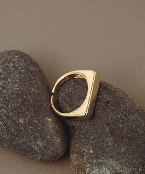 COLOR TOKYO ACCESSORIES（カラートウキョウアクセサリー）の「スクエアリング（リング・レディース・シルバー/ゴールド・FREE）」の5枚目の写真