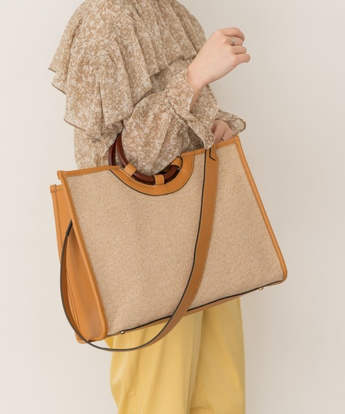 RODE SKO(ロデスコ)の「ウッドハンドルスクエアトートバッグ(トートバッグ・レディース・ブラウン/グレー系その他/マスタード・ONE)」の7枚目の写真