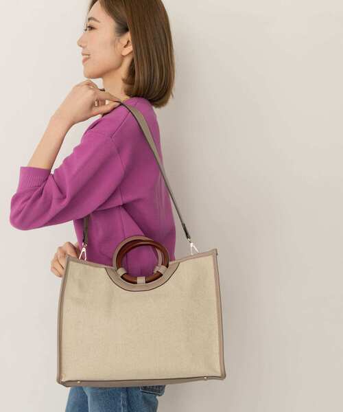 RODE SKO(ロデスコ)の「ウッドハンドルスクエアトートバッグ(トートバッグ・レディース・ブラウン/グレー系その他/マスタード・ONE)」の14枚目の写真