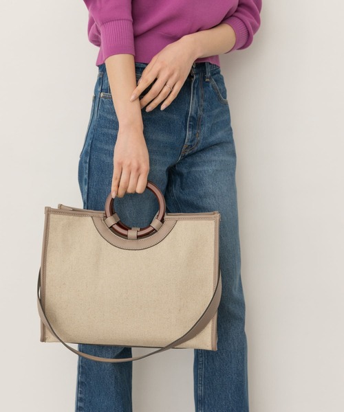 RODE SKO(ロデスコ)の「ウッドハンドルスクエアトートバッグ(トートバッグ・レディース・ブラウン/グレー系その他/マスタード・ONE)」の5枚目の写真