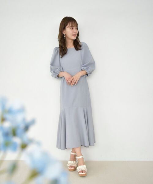 MAJESTIC LEGON(マジェスティックレゴン)の「レディマーメイドキャミワンピ(ワンピース・レディース・ブラック/サックスブルー/イエロー/ネイビー・MEDIUM)」の4枚目の写真