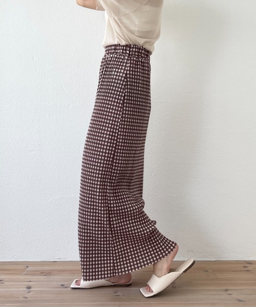 wee9s（ウィークス）の「gingham check pleats skirt / セルフカット可能なギンガムチェックプリーツスカート（スカート・レディース・ブラック/グリーン/ブラウン・FREE）」の6枚目の写真