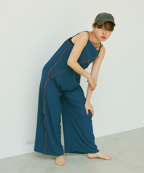 Happy John（ハッピージョン）の「bicolor mellow salopette/バイカラーメロウサロペット（サロペット/オーバーオール・レディース・ブラック/ブルー/グリーン・FREE）」の11枚目の写真