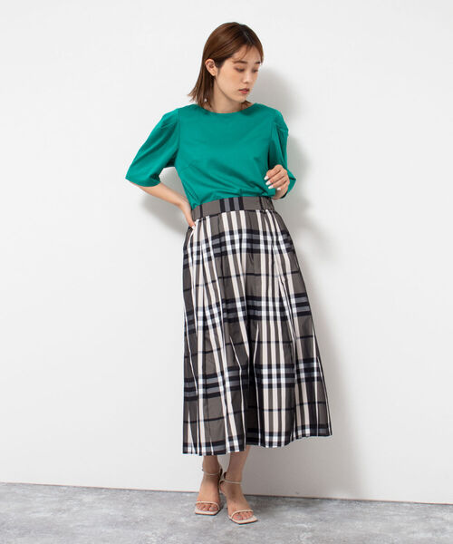 NOLLEY’S(ノーリーズ)の「袖タックプルオーバーカットソー(Tシャツ/カットソー・レディース・ネイビー/ホワイト/ブルー/グリーン・38)」の5枚目の写真