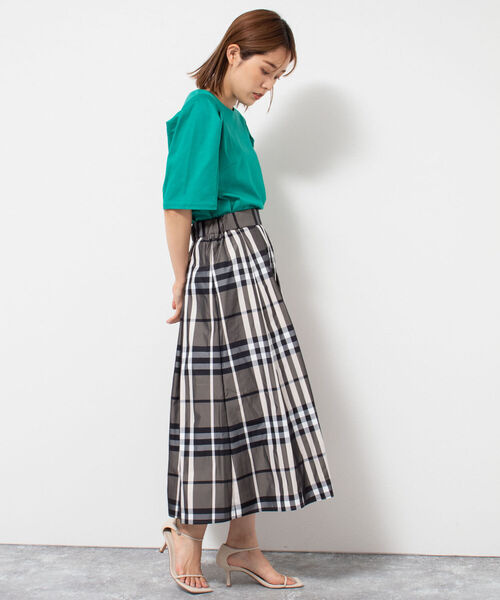 NOLLEY’S(ノーリーズ)の「袖タックプルオーバーカットソー(Tシャツ/カットソー・レディース・ネイビー/ホワイト/ブルー/グリーン・38)」の6枚目の写真