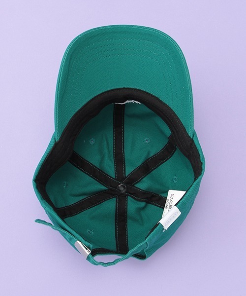 LOVETOXIC(ラブトキシック)の「LOVETOXIC刺しゅうローCAP(キャップ・キッズ・ブラック/グリーン/ホワイト/クリーム・FREE)」の7枚目の写真