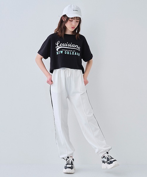 LOVETOXIC(ラブトキシック)の「LOVETOXIC刺しゅうローCAP(キャップ・キッズ・ブラック/グリーン/ホワイト/クリーム・FREE)」の14枚目の写真