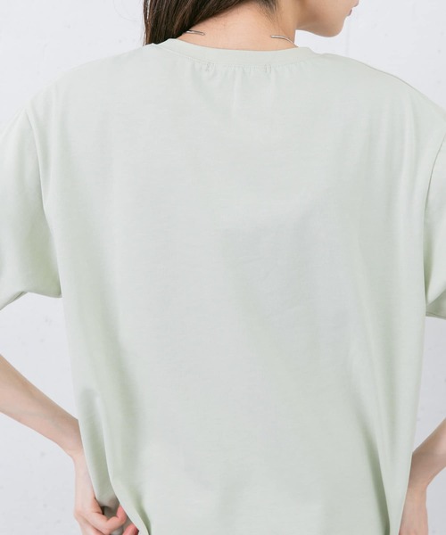 KBF(ケイビーエフ)の「ミニロゴTシャツ(Tシャツ/カットソー・レディース・ホワイト/ブラック/アイボリー/グリーン系その他・ONE)」の11枚目の写真