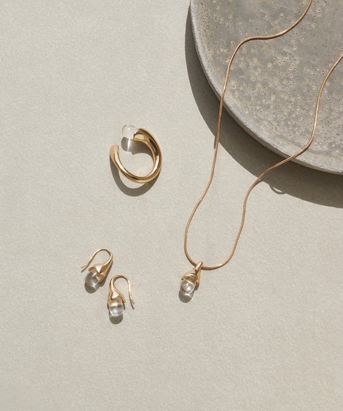 GOLDY（ゴールディ）の「リンピッド ドロップ ネックレス（ネックレス・レディース・シルバー/ゴールド/シルバー系その他/ゴールド系その他・FREE）」の10枚目の写真