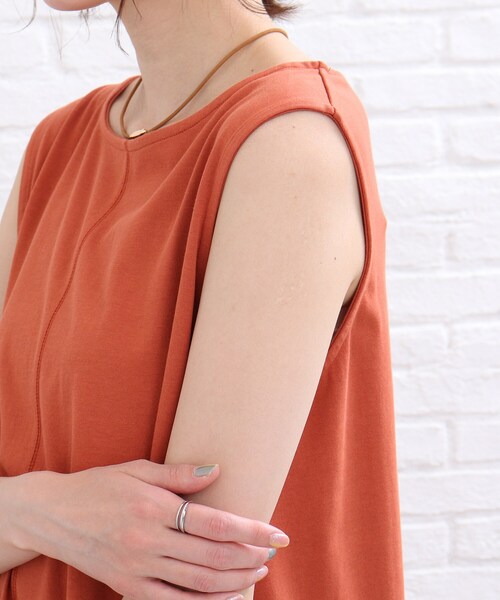 SHOO・LA・RUE(シューラルー)の「◆【洗える/接触冷感/SHOO ICE】ノースリーブワンピース(ワンピース・レディース・ブラック/チャコールグレー/ダークオレンジ・00)」の8枚目の写真