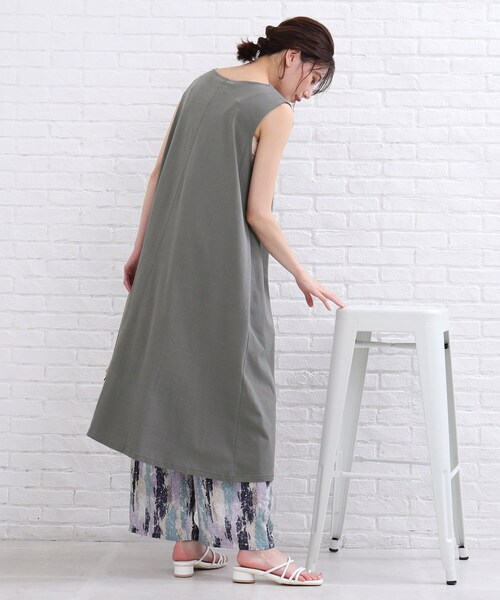 SHOO・LA・RUE(シューラルー)の「◆【洗える/接触冷感/SHOO ICE】ノースリーブワンピース(ワンピース・レディース・ブラック/チャコールグレー/ダークオレンジ・00)」の16枚目の写真