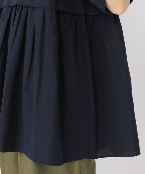 studio CLIP（スタディオクリップ）の「コットンリネン切り替えギャザーブラウス（シャツ/ブラウス・レディース・オフホワイト/ネイビー/ライトグリーン・FREE）」の13枚目の写真