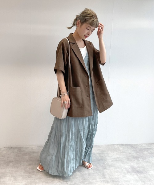 w closet（ダブルクローゼット）の「リネンタッチ半袖テーラード