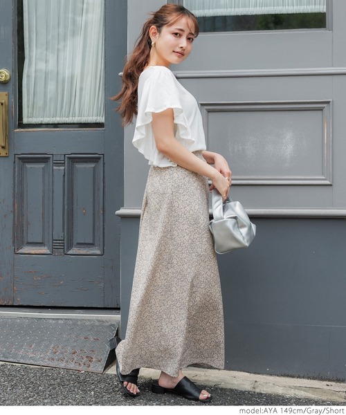 セール】グレーフラワーセミフレアスカート（スカート）｜coca（coca