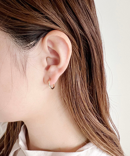 VENCEEXCHANGE（ヴァンスエクスチェンジ）の「シンプルピアス（ピアス（両耳用）・レディース・シルバー/ゴールド/ブラック・FREE）」の8枚目の写真