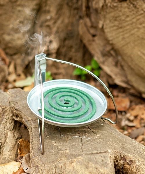 DULTON（ダルトン）の「MOSQUITO COIL HOLDER/モスキート コイル ホルダー（アウトドアグッズ・メンズ・ダークグリーン/レッド/シルバー/イエロー/アイボリー・FREE）」の5枚目の写真