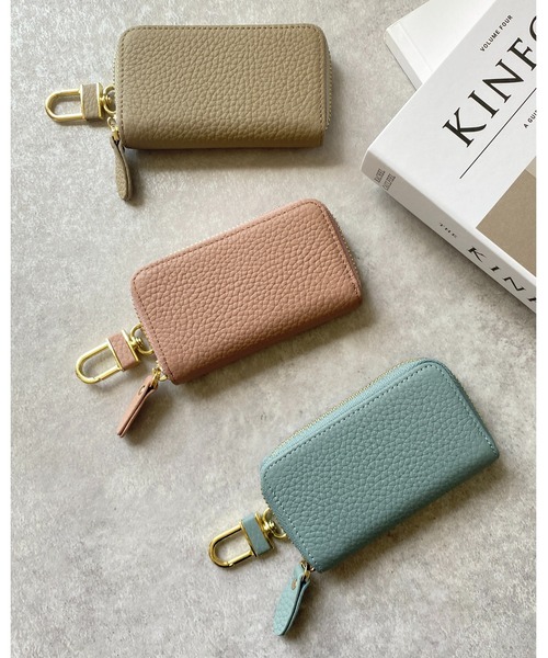 She's Closet（シーズクローゼット）の「本革ラウンドファスナースマートキーケース（キーケース/キーアクセサリー・レディース・ブラック/ダークグリーン/ベージュ/ネイビー/ピンク/ブルー/グレイッシュベージュ・FREE）」の8枚目の写真