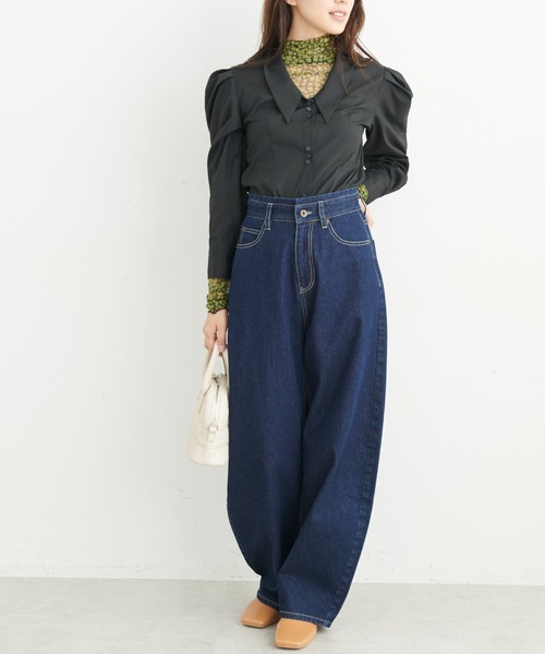 FREE'S MART（フリーズマート）の「◆ウエストシェイプパワーショルダーシャツ（シャツ/ブラウス・レディース・ブラック/ブルー/ホワイト・FREE）」の13枚目の写真