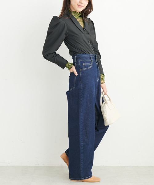 FREE'S MART（フリーズマート）の「◆ウエストシェイプパワーショルダーシャツ（シャツ/ブラウス・レディース・ブラック/ブルー/ホワイト・FREE）」の10枚目の写真