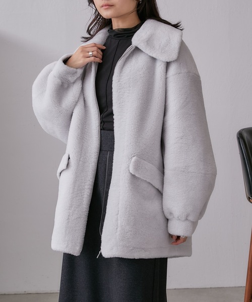 Lui's（ルイス）の「フェイクボアオーバージャケット（ブルゾン・レディース・キャメル/ライトグレー・FREE）」の21枚目の写真