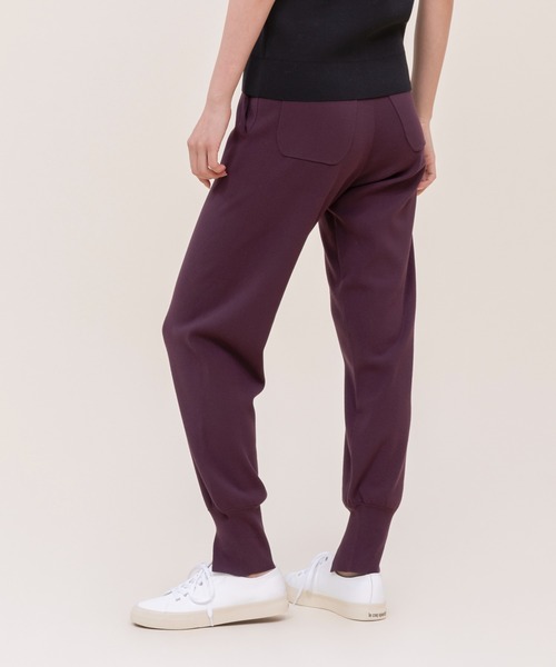 le coq sportif(ルコックスポルティフ)の「【WEB限定カプセルコレクション】 ニットジョガーパンツ ルコック レディース スポーツ(その他パンツ・レディース・ブラウン/ブラック/グレー・S/M(M)/L)」の9枚目の写真