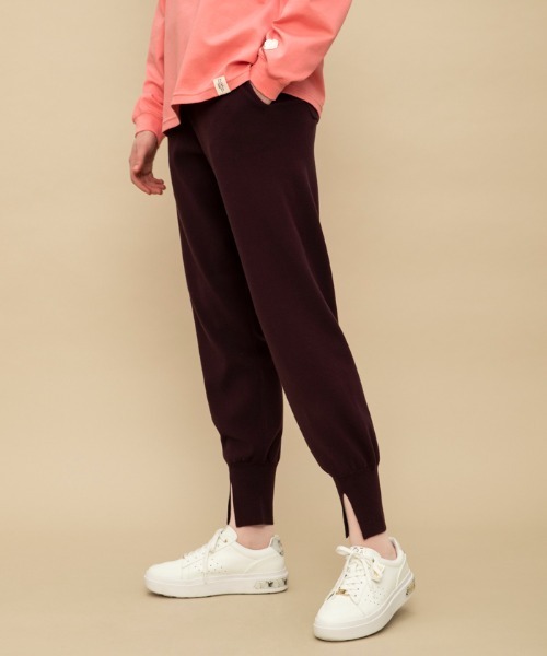 le coq sportif(ルコックスポルティフ)の「【WEB限定カプセルコレクション】 ニットジョガーパンツ ルコック レディース スポーツ(その他パンツ・レディース・ブラウン/ブラック/グレー・S/M(M)/L)」の18枚目の写真