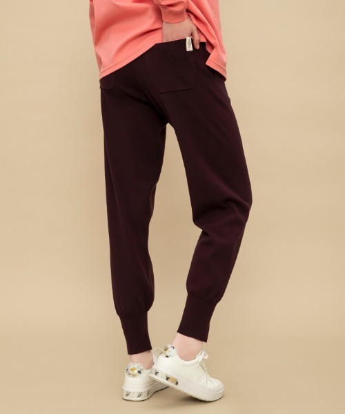 le coq sportif(ルコックスポルティフ)の「【WEB限定カプセルコレクション】 ニットジョガーパンツ ルコック レディース スポーツ(その他パンツ・レディース・ブラウン/ブラック/グレー・S/M(M)/L)」の20枚目の写真