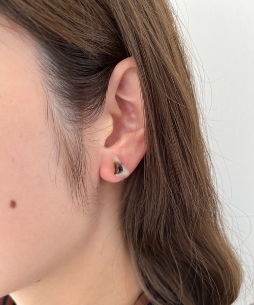 LOWRYS FARM（ローリーズファーム）の「５ＳＥＴ樹脂ノンホールイヤリング　182189（イヤリング・レディース・シルバー/ゴールド/ゴールド系その他・FREE）」の6枚目の写真