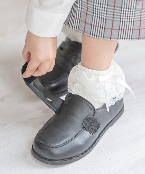 Catherine Cottage（キャサリンコテージ）の「男女兼用　フォーマルローファー（ローファー・キッズ・ブラック・18/19/21/23/22/20/17/16）」の4枚目の写真