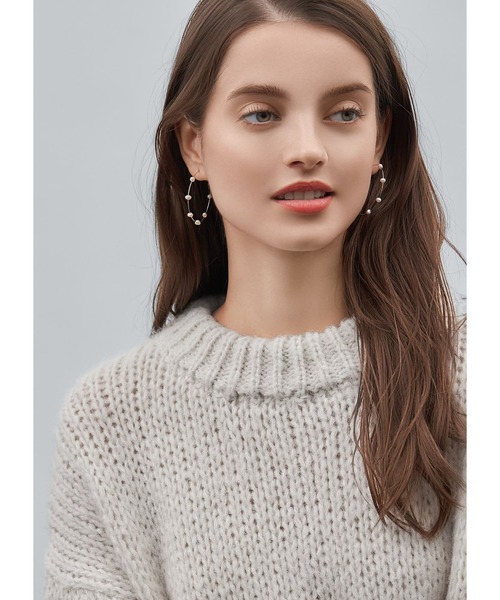 STYLE DELI（スタイルデリ）の「点在プチ淡水パールフープピアス（ピアス（両耳用）・レディース・ゴールド・FREE）」の9枚目の写真