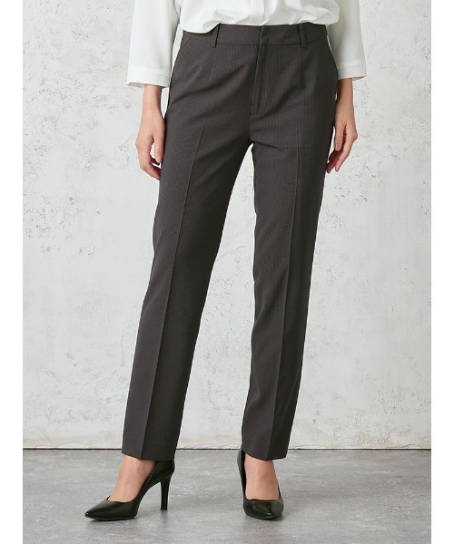 Perfect Suit FActory（パーフェクトスーツファクトリー）の「ミニチェックスーツ　テーパードパンツ　グレー/ネイビー（スーツパンツ・レディース・グレー/ネイビー・11号/13号）」の2枚目の写真