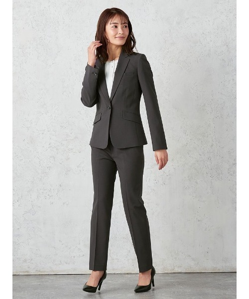 Perfect Suit FActory（パーフェクトスーツファクトリー）の「ミニチェックスーツ　テーパードパンツ　グレー/ネイビー（スーツパンツ・レディース・グレー/ネイビー・11号/13号）」の19枚目の写真