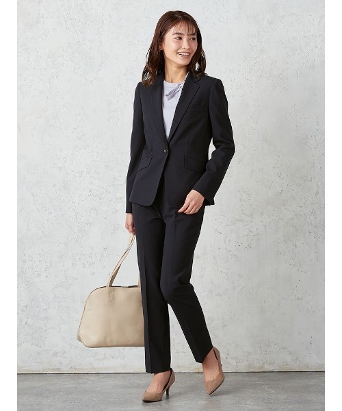 Perfect Suit FActory（パーフェクトスーツファクトリー）の「ミニチェックスーツ　テーパードパンツ　グレー/ネイビー（スーツパンツ・レディース・グレー/ネイビー・11号/13号）」の8枚目の写真