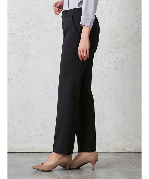 Perfect Suit FActory（パーフェクトスーツファクトリー）の「ミニチェックスーツ　テーパードパンツ　グレー/ネイビー（スーツパンツ・レディース・グレー/ネイビー・11号/13号）」の10枚目の写真