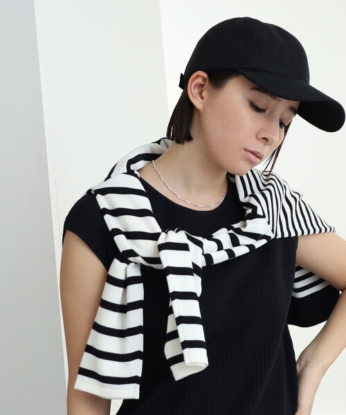 INDIVI（インディヴィ）の「◆【新デザイン/リネン調】刺繍キャップ（キャップ・レディース・ライトグレー/ブラック・00）」の8枚目の写真