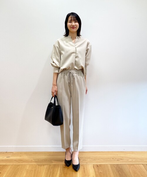 OPAQUE.CLIP(オペークドットクリップ)の「◆ツイルスキッパーブラウス(シャツ/ブラウス・レディース・ライトベージュ/ブラック/ホワイト系・42/36/40/38)」の11枚目の写真