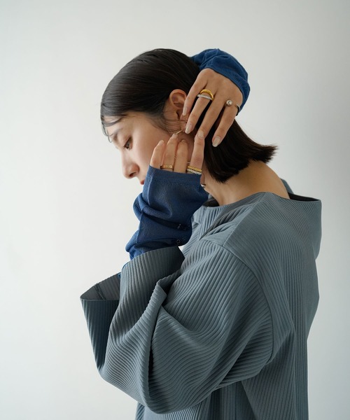 rectangle(レクタングル)の「シアーアームカバー(アームカバー・レディース・ブルー/アイボリー/ブラック・FREE)」の11枚目の写真