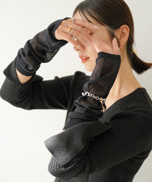 rectangle(レクタングル)の「シアーアームカバー(アームカバー・レディース・ブルー/アイボリー/ブラック・FREE)」の19枚目の写真