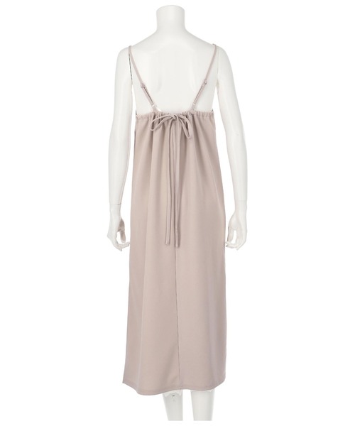 ANAP（アナップ）の「ジョーゼットキャミワンピース（ワンピース・レディース・ブラック/グレイッシュベージュ・FREE）」の15枚目の写真