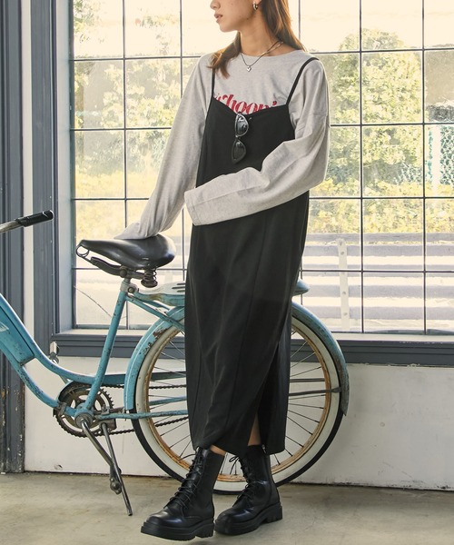 ANAP（アナップ）の「ジョーゼットキャミワンピース（ワンピース・レディース・ブラック/グレイッシュベージュ・FREE）」の4枚目の写真