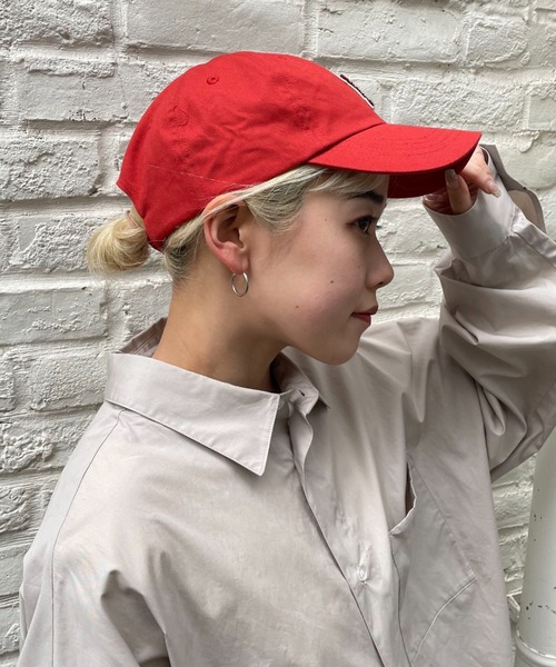 CIAOPANIC（チャオパニック）の「イニシャルワッペンキャップ（キャップ・レディース・レッド/グリーン/ベージュ/ネイビー・FREE）」の4枚目の写真