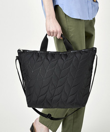 LeSportsac（レスポートサック）の「DELUXE EASY CARRY TOTE ブレイディドデボスブラック（トートバッグ・キッズ）」